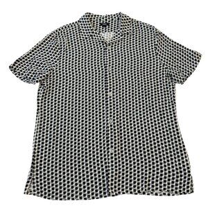 Men's Medium Express Light Weight Short Sleeve Button-Up
